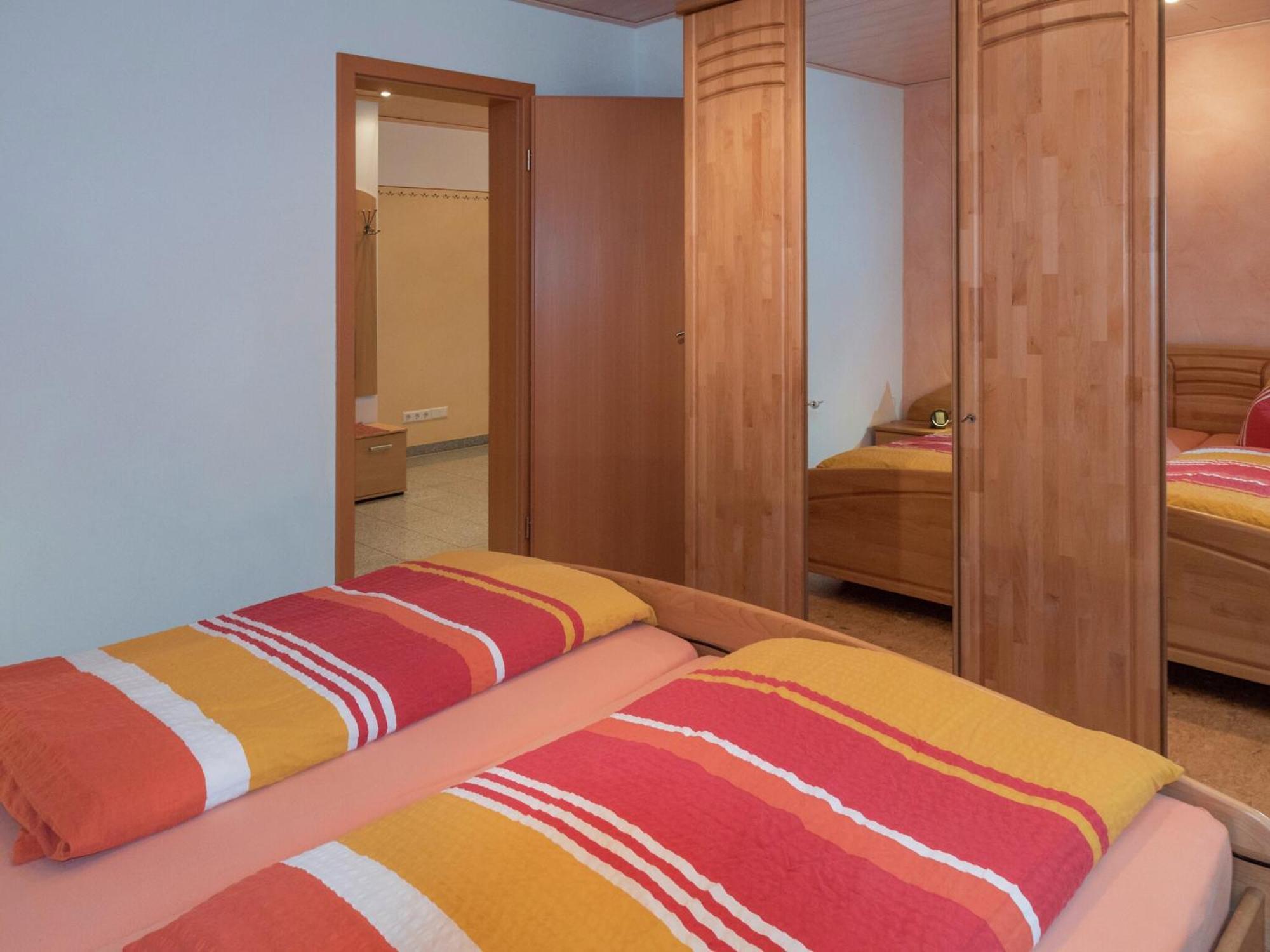 Cosy Farmhouse Apartment At The Edge Of The Forest 뮬렌바하 외부 사진